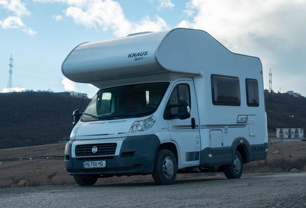 Wohnmobil "Mr. Sporty" ab 95,20 € pro Tag mieten Georgien